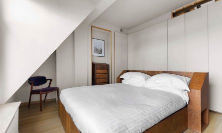 Knightsbridge Bright 9