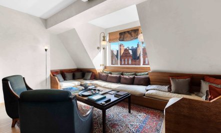 Knightsbridge Bright 3