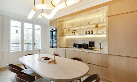 Chic & Refined 7