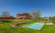 Brick & Barolo 0
