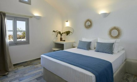 Cycladic Reverie 9