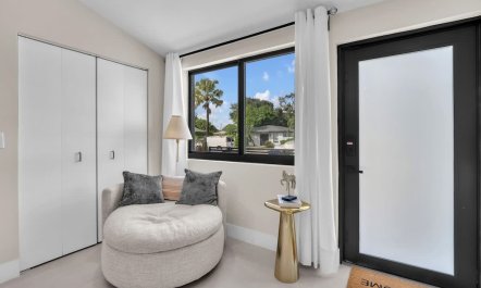 Pergola and Palms 7