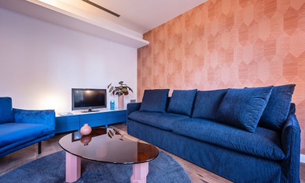 Velvet & Gaudi 2
