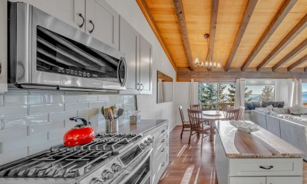 Diamond Pines 5