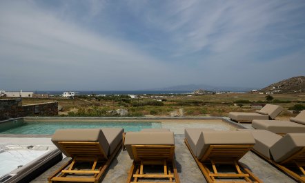 Paros on the Horizon 2