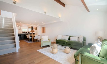 The Wimbledon Base 2