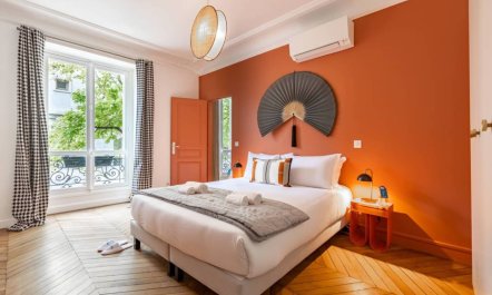Paris in Terracotta 1