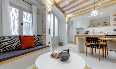Stone & Venetian 2