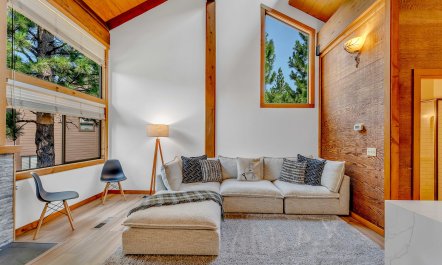 Pines & Mountain Vistas