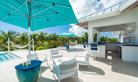 Leeward Luxe 6