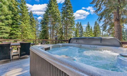 Pine Retreat 4