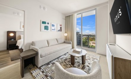 Brickell Skyrise 6