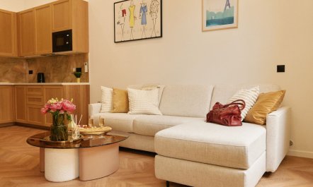 Cognac & Walnut 3