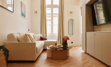 Cognac & Walnut