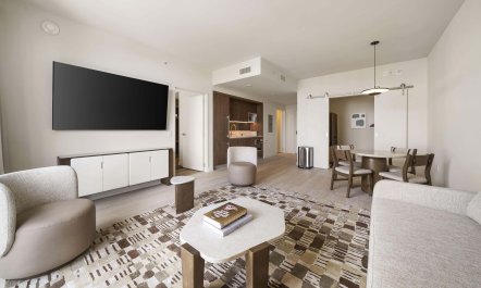 Meet in Miami 3