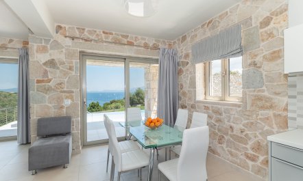 Greek Gem 4