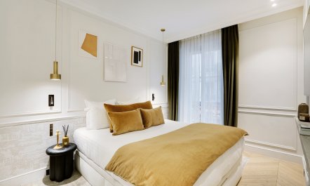 The D&eacute;sir&eacute;e 3