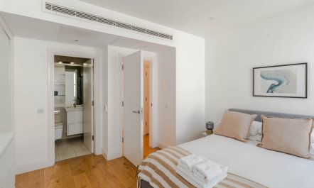 Fitzrovia White 6