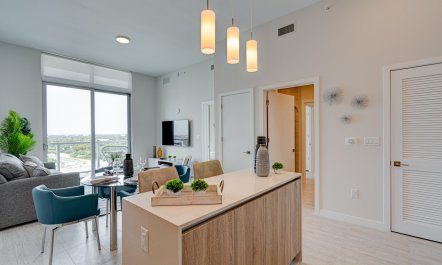 Miami Vista 5