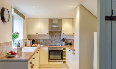 2 Bed in Taunton 4