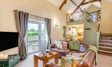 2 Bed in Taunton 2