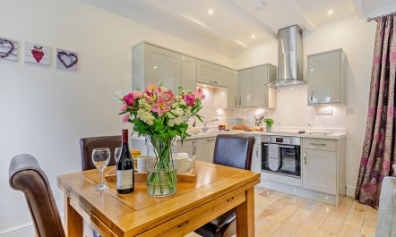 2 Bed in Hayle 9