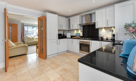 3 Bed in Pwllheli 8