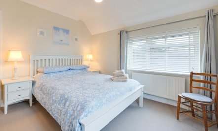 2 Bed in Hythe 6