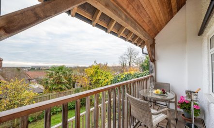 2 Bed in Hythe 5