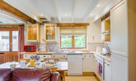 3 Bed in Woodbridge 2
