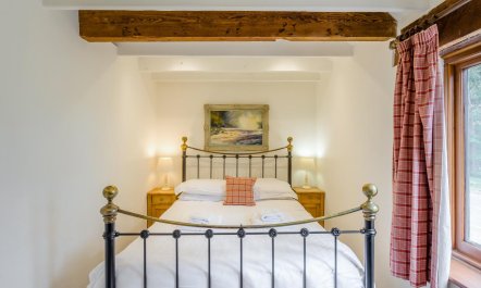 3 Bed in Woodbridge 8