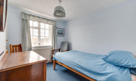 2 Bed in Rye 4
