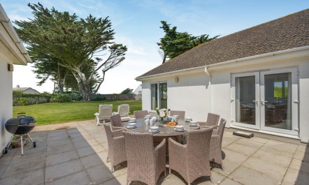 4 Bed in Padstow 4
