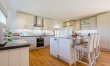 4 Bed in Padstow 1