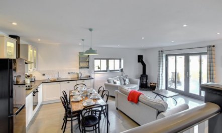 5 Bed in Shingle Street, Woodbridge 3