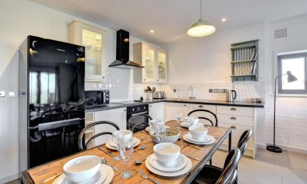 5 Bed in Shingle Street, Woodbridge 2