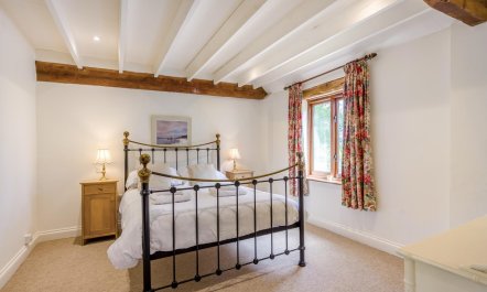 1 Bed in Woodbridge 8
