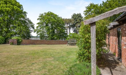 1 Bed in Woodbridge 6
