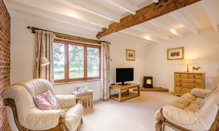 1 Bed in Woodbridge 4
