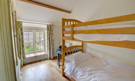 2 Bed in York 6