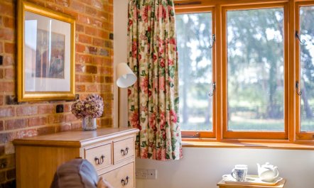 2 Bed in Woodbridge 9