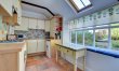 2 Bed in Beaminster 5