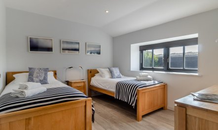 3 Bed in Shingle Street, nr Woodbridge, 8