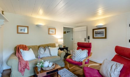 3 Bed in Horns Cross 6