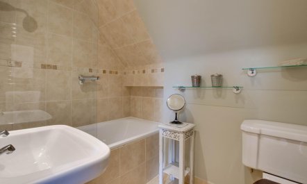 1 Bed in Cranbrook 6