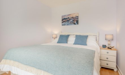 2 Bed in Tenby 9