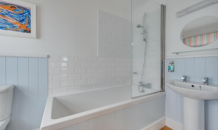 1 Bed in Southwold 8