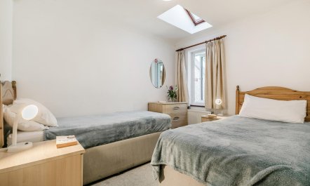 2 Bed in Looe 9