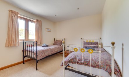 7 Bed in Beckley 7