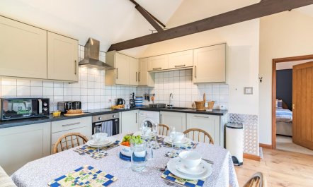 2 Bed in Beckley 6